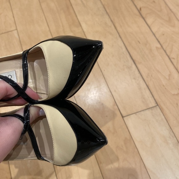 Jimmy Choo Patent Leather 133 Twist Nude Black Buckle Pointed Toe Heels Pumps 38 - Picture 6 of 16